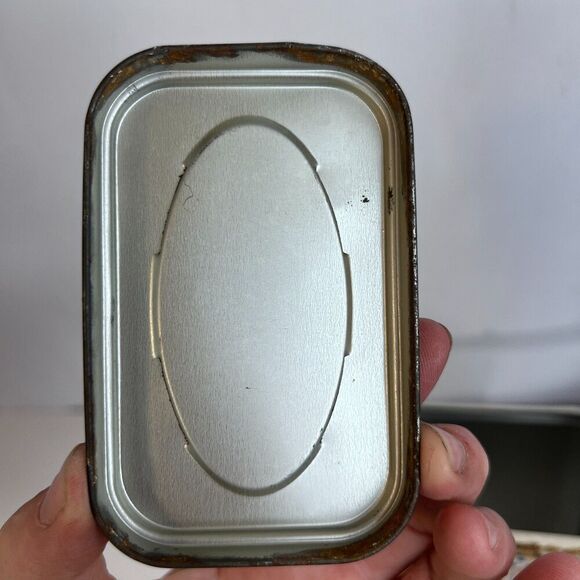 FOSSIL Tin Can Watch Empty Authentic Genuine Fossil 1999 w/ Accessories - Picture 9 of 14